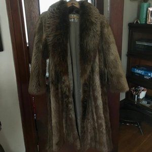 Weiner Fur Coat - 100% Real Fox Fur - Silk Lining